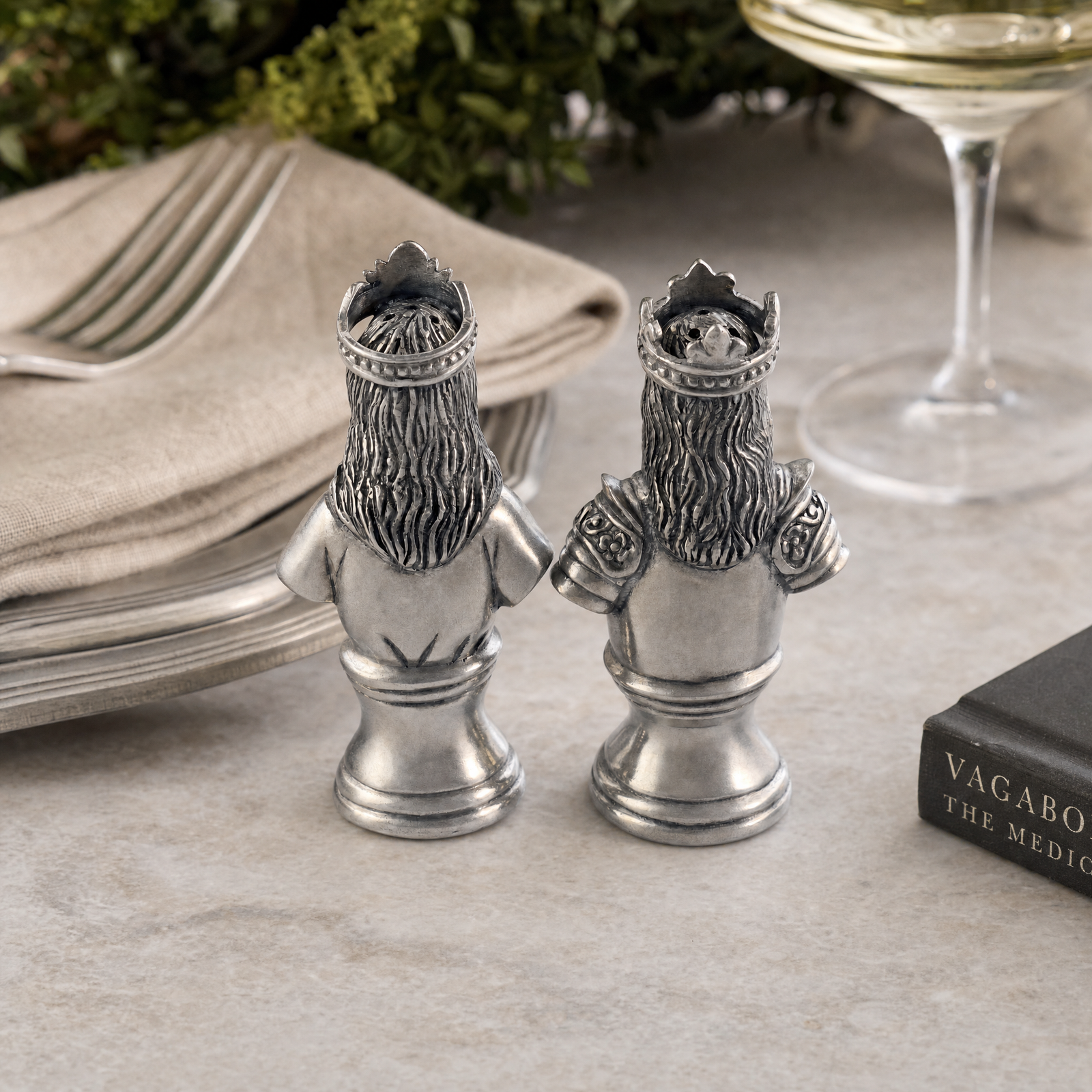 King and Queen Salt and Pepper Shaker 3