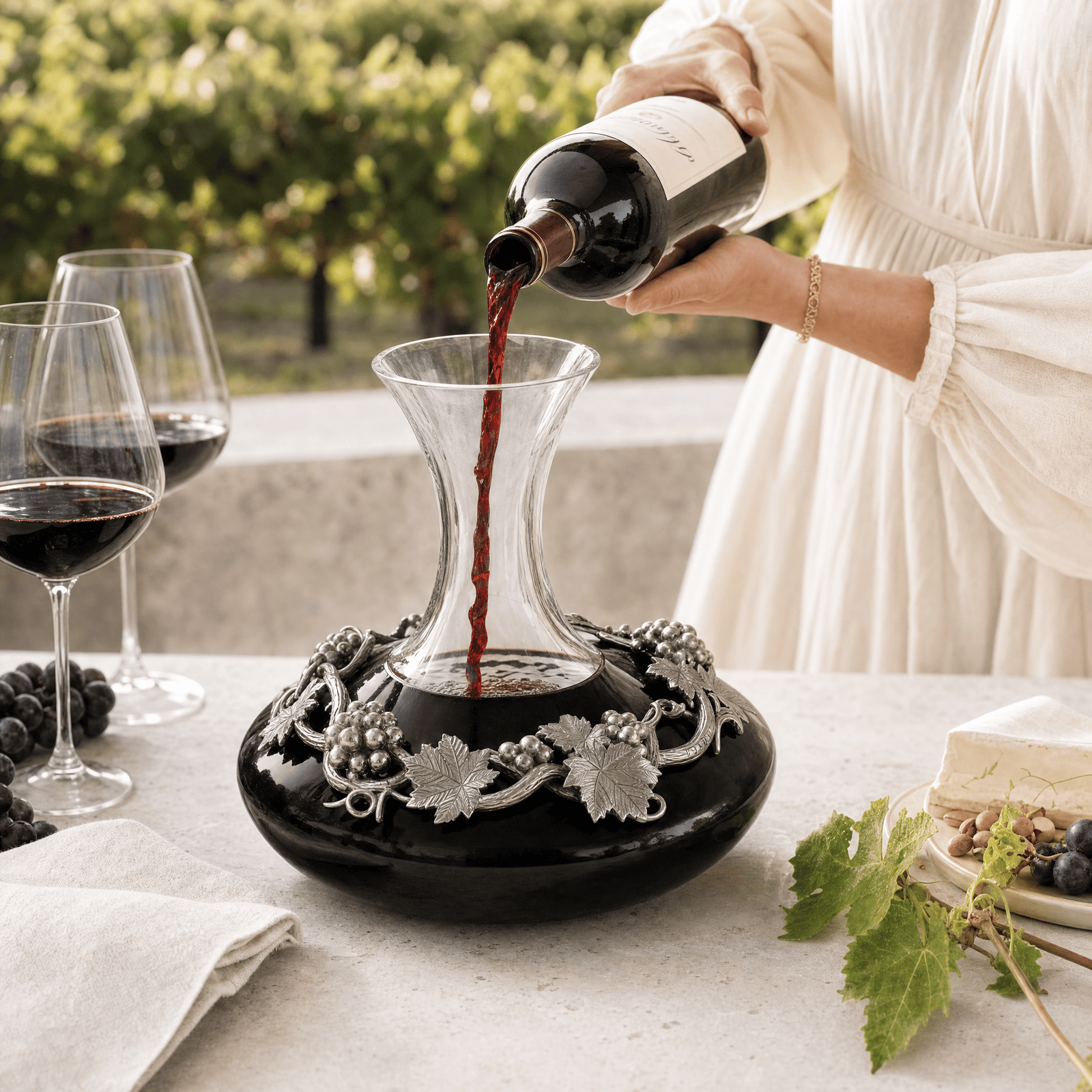 Grape Wine Decanter Large 6