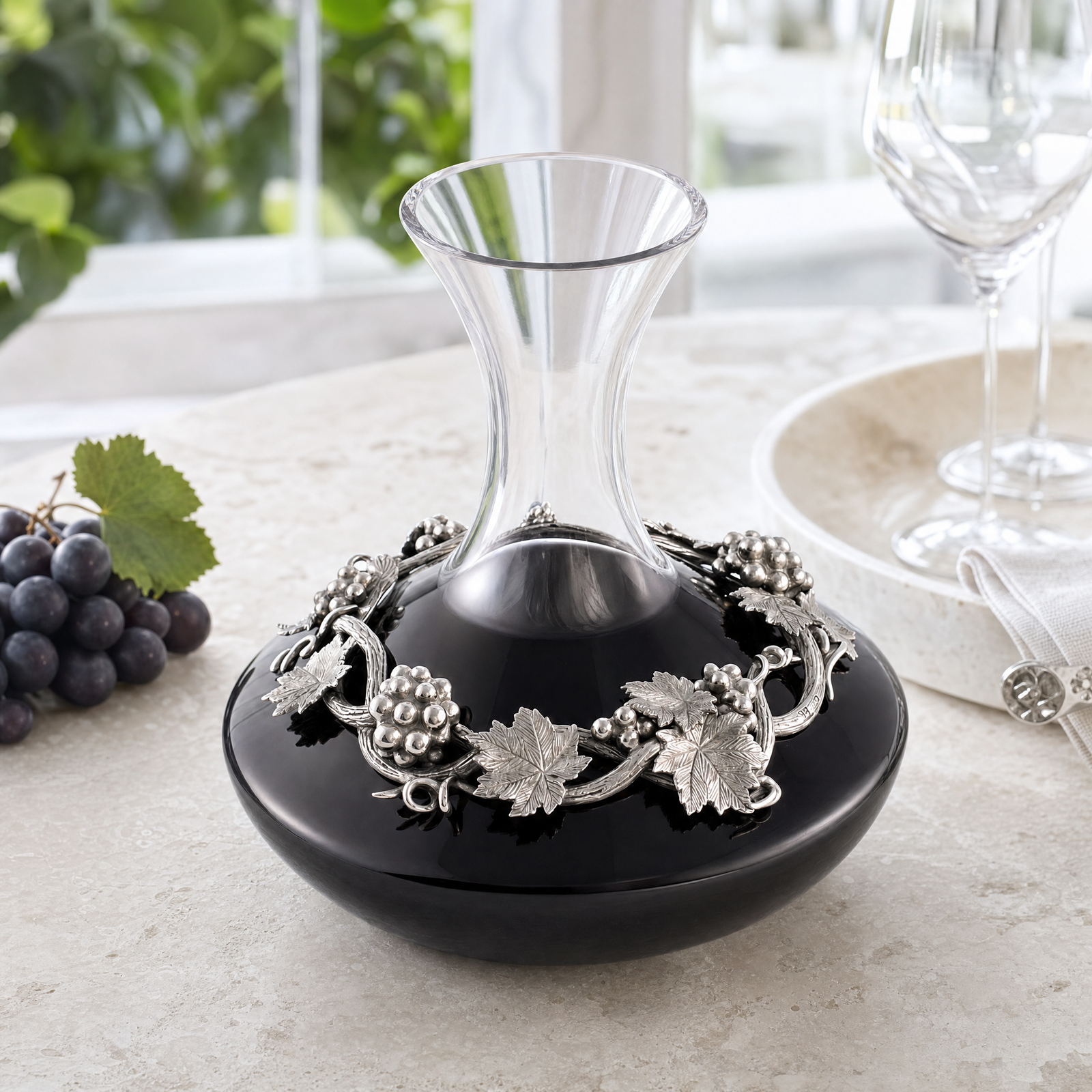 Grape Wine Decanter Large 2