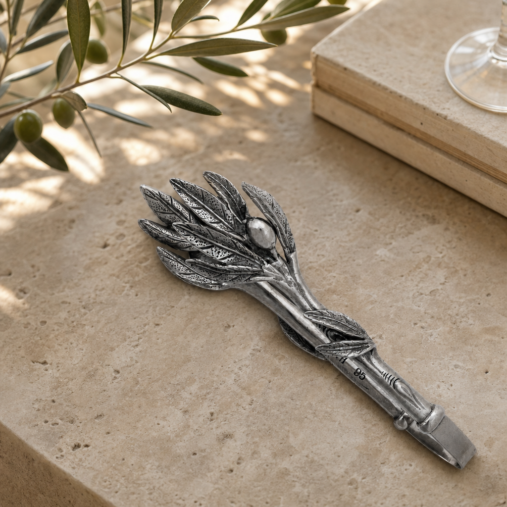 Pewter Olive Pattern Nuts and Olives Tongs 3