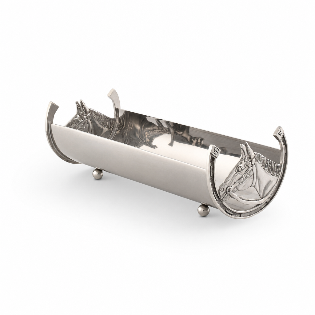 Horseshoe Cracker Holder 1