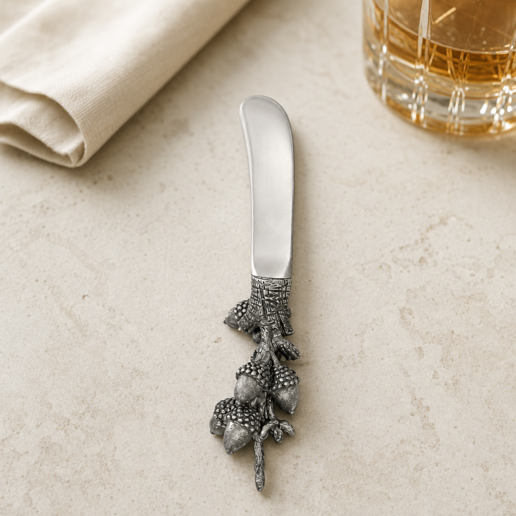 Pewter Acorn & Oak Leaf Handle Spreader 2