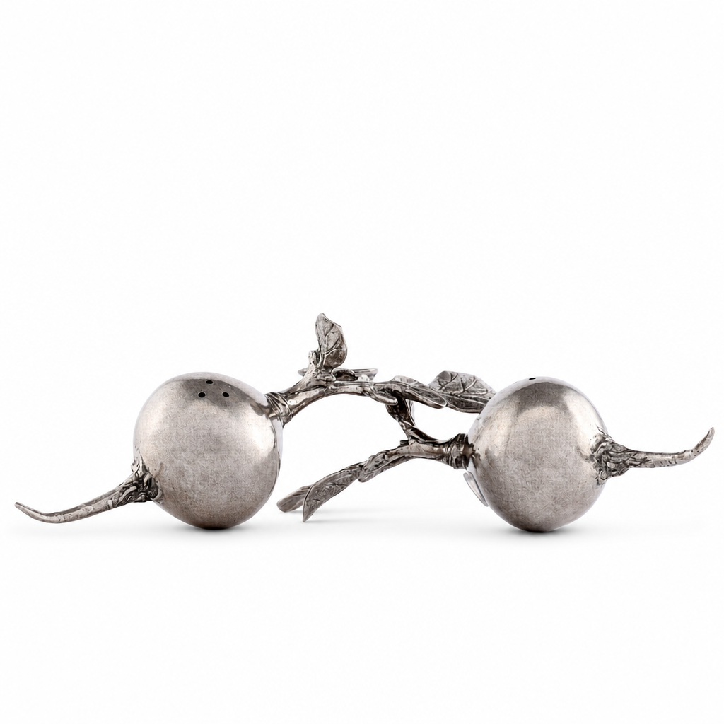Radish Salt & Pepper Set 1