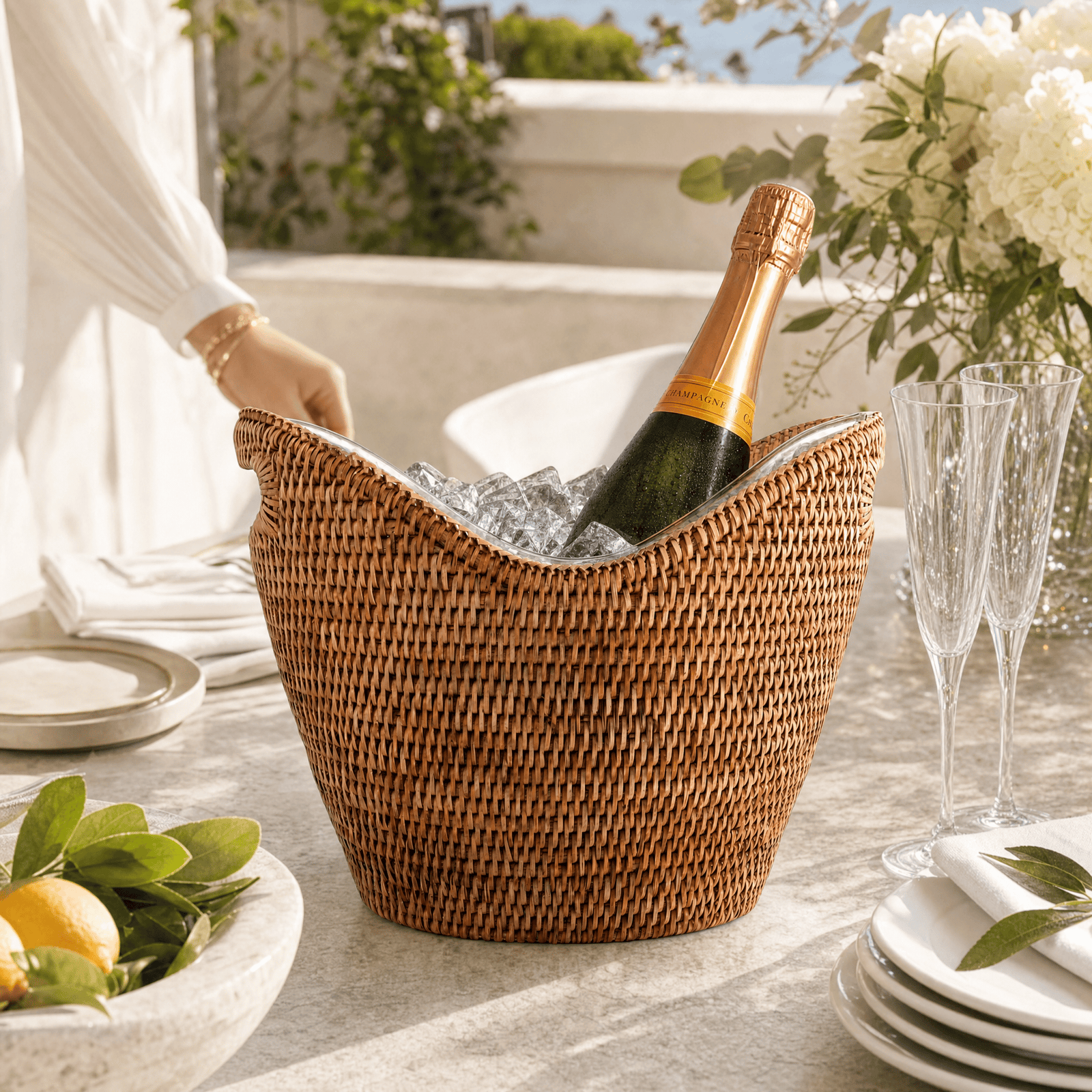 Hand Woven Wicker Rattan Champagne / Ice Tub 7