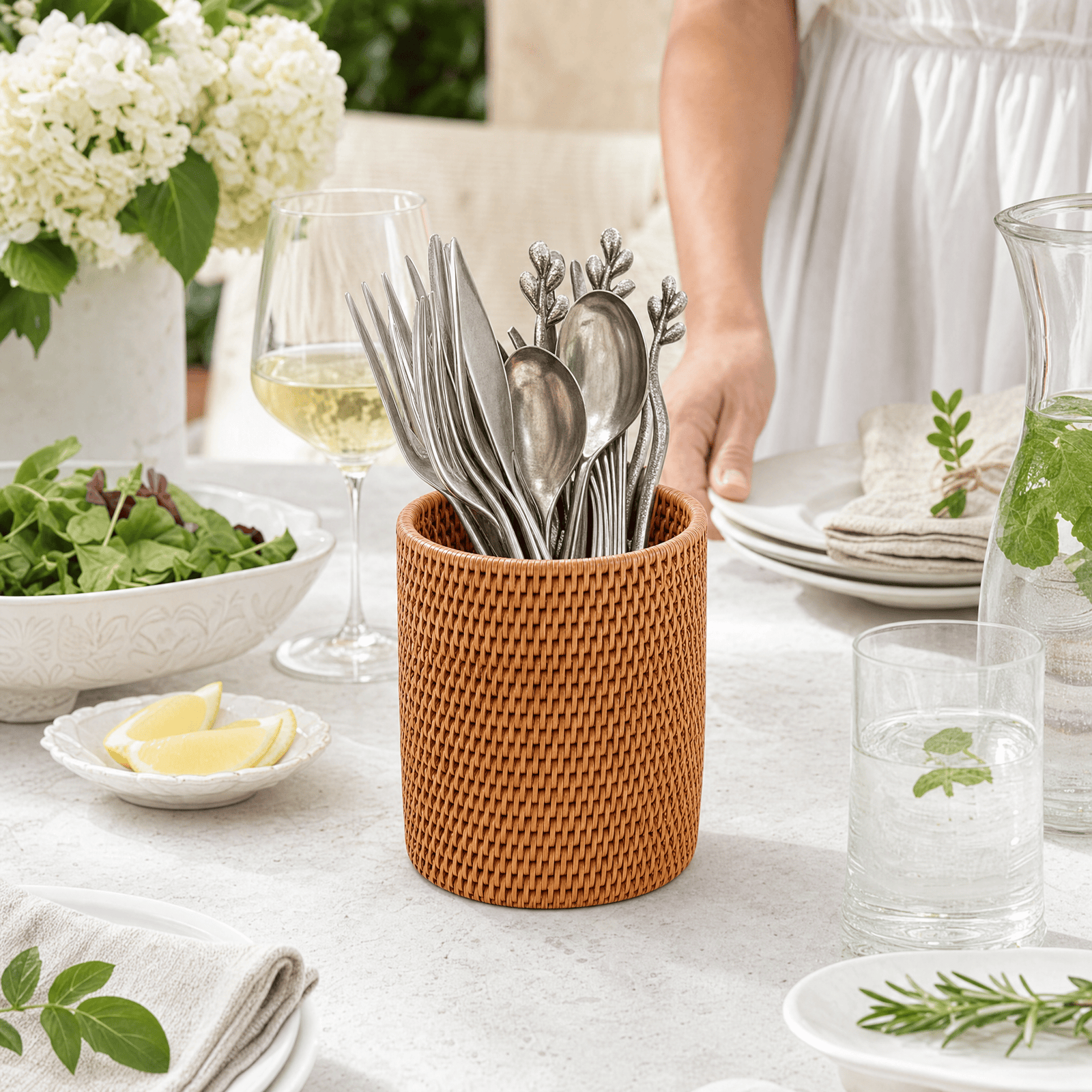 Hand Woven Wicker Rattan Utensils Holder 6