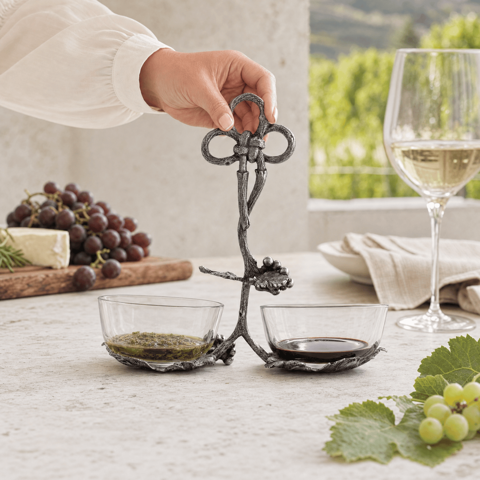 Vineyard Condiment Server 7