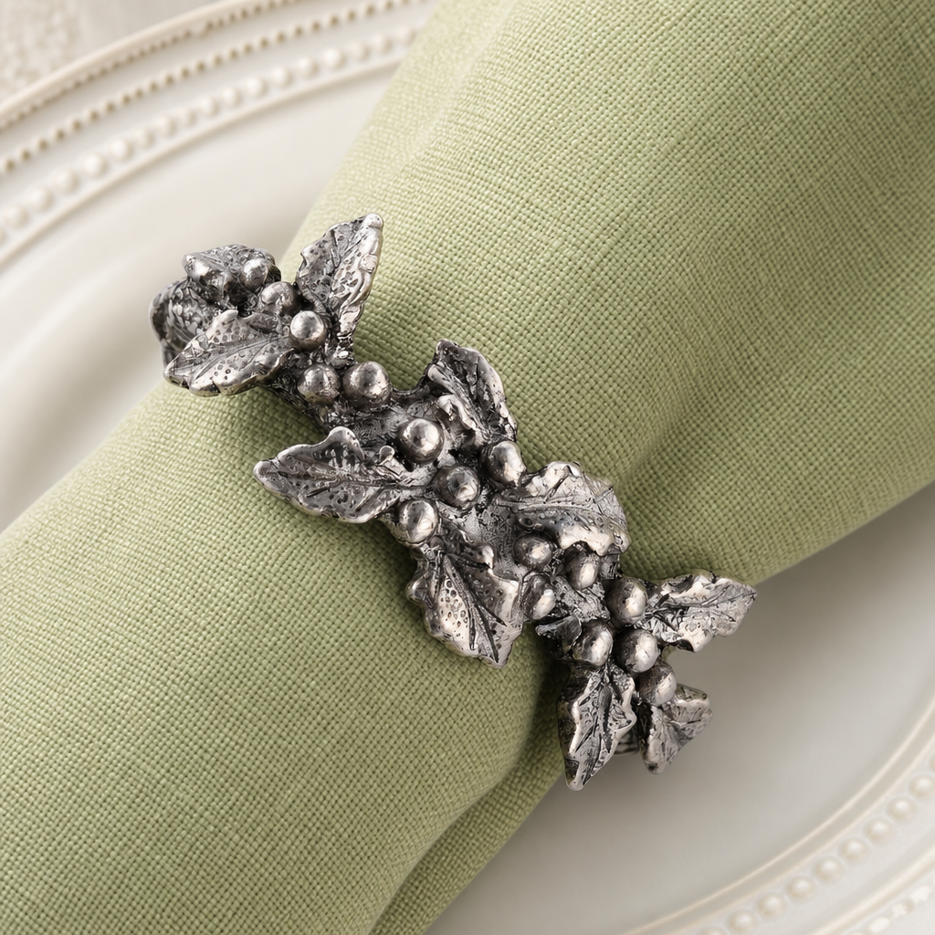 Holly Napkin Ring 10