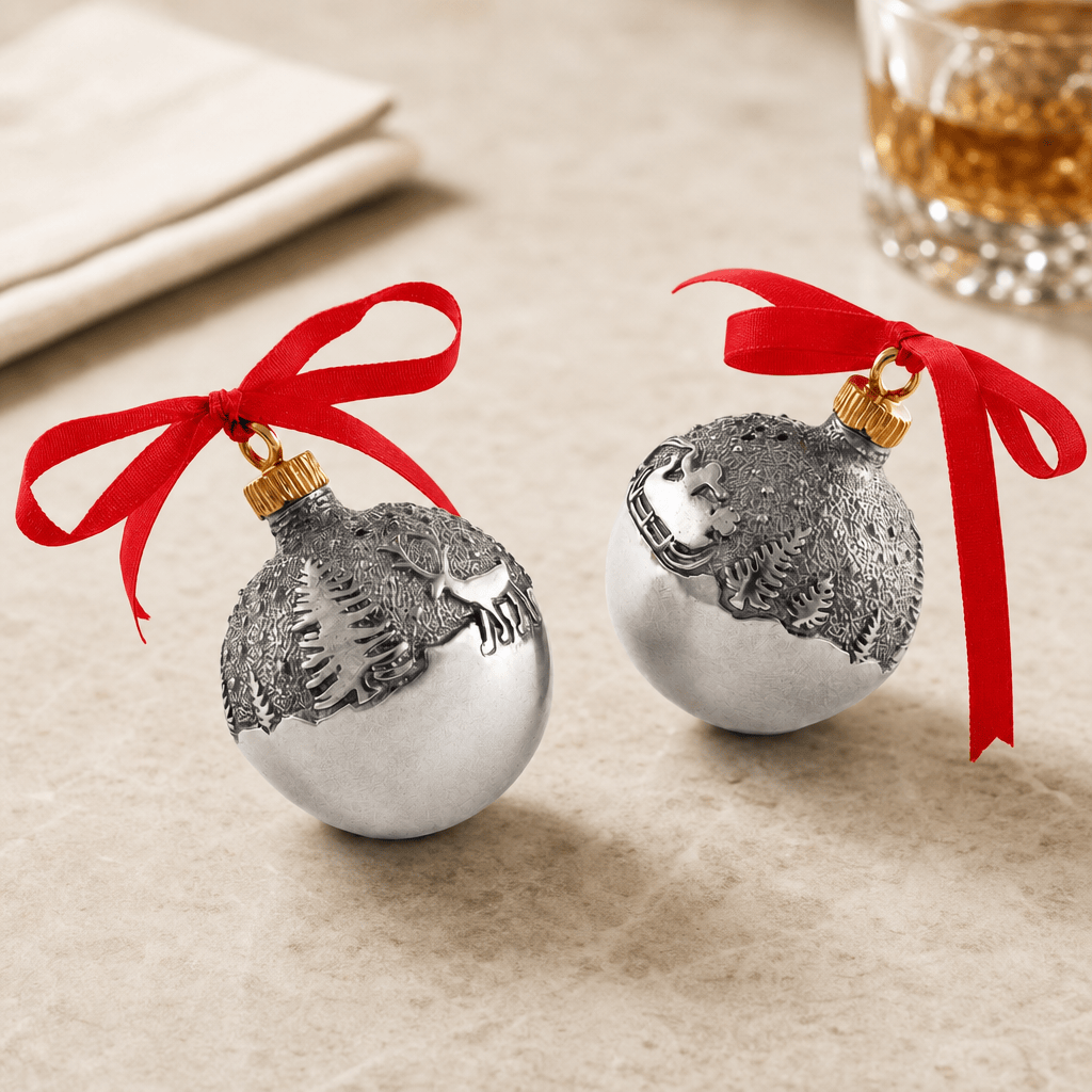 Ornament Salt and Pepper 2