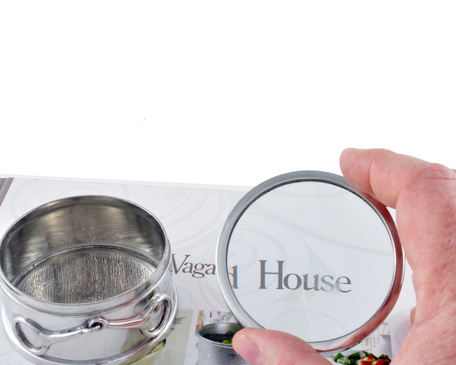 Vagabond House Equestrian Equestrian Bit Magnifying Box