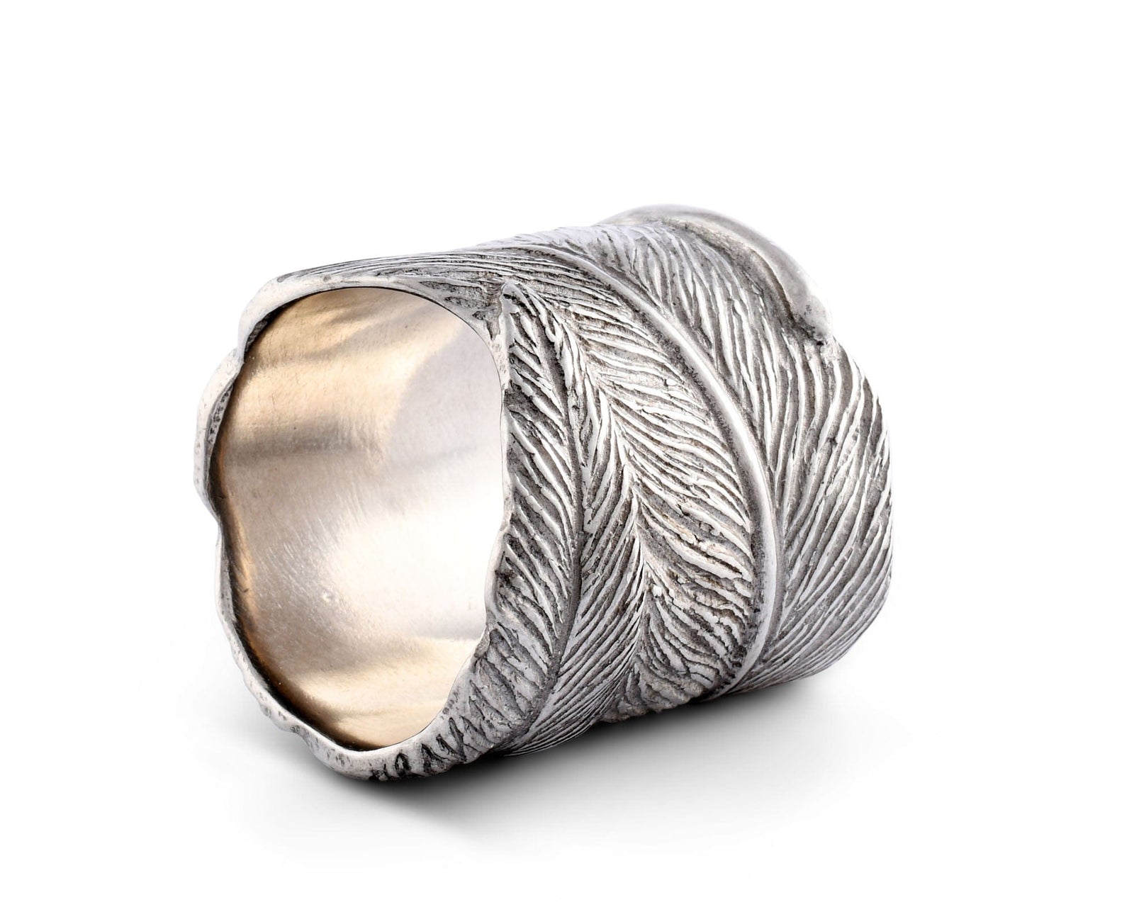 Vagabond House Song Bird Pewter Feather Napkin Ring