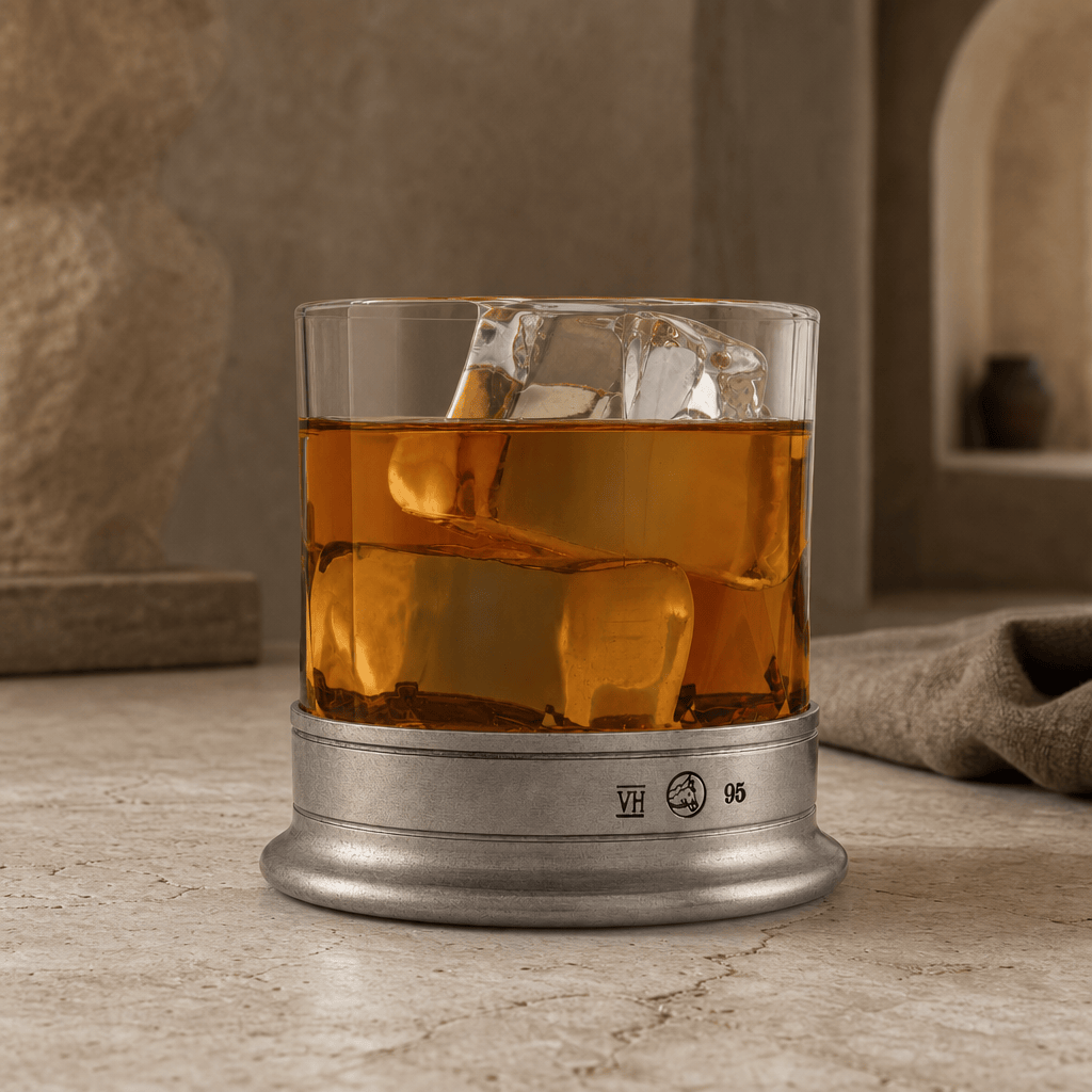 Double Old-Fashioned - Hatched Glass 3