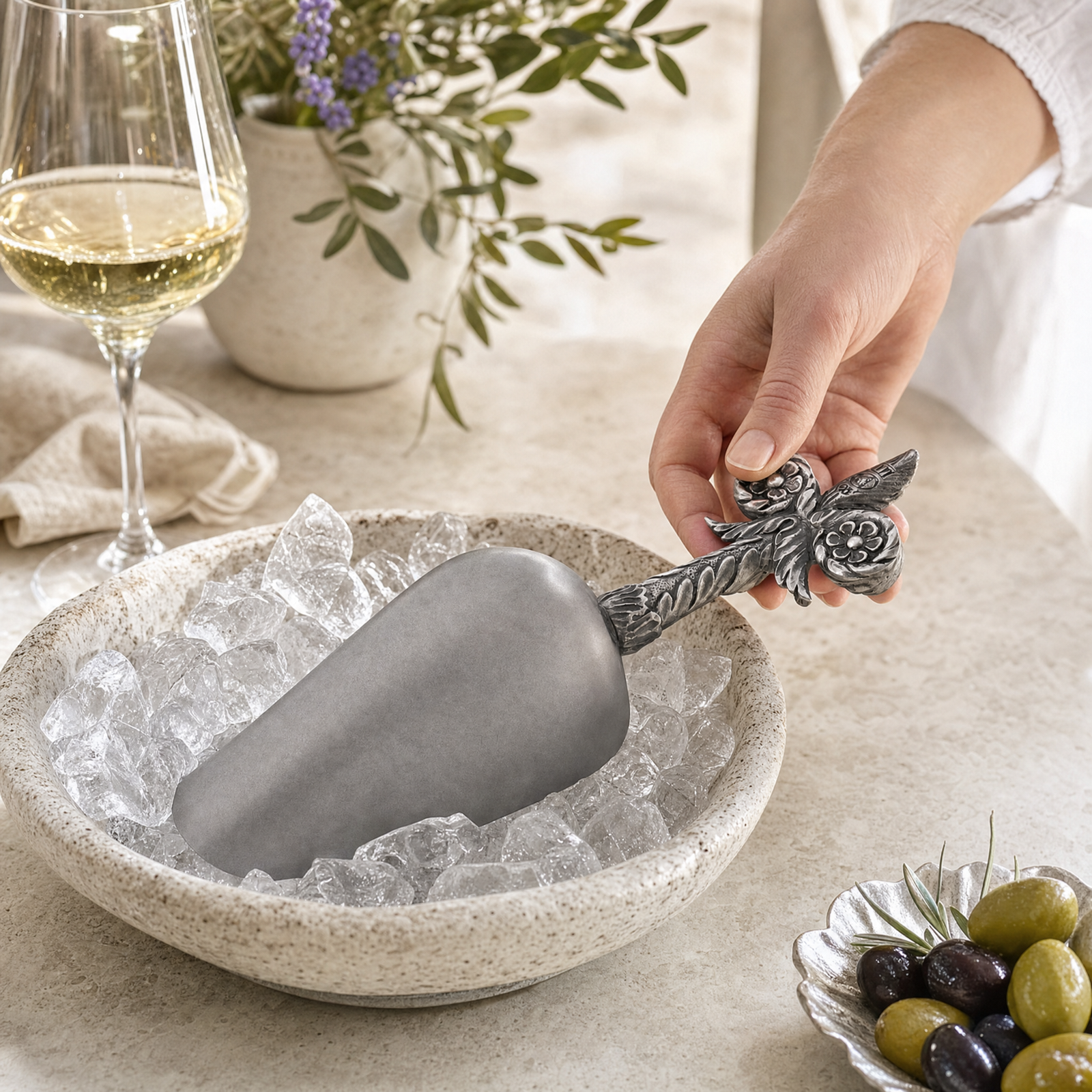 Fleur De Lis Ice Scoop 8