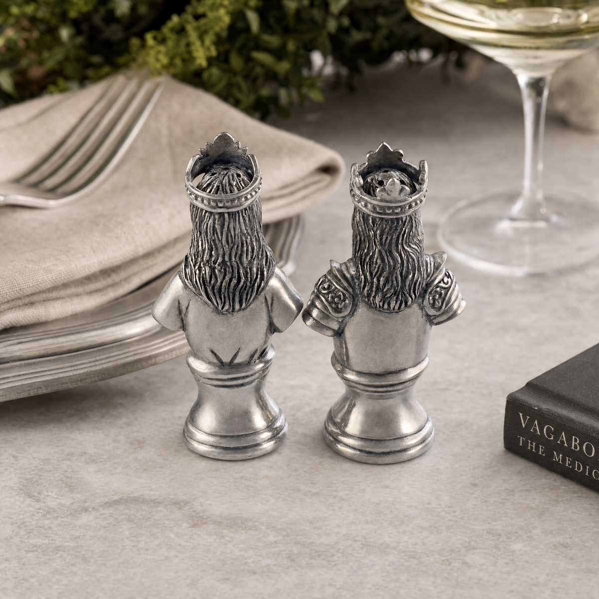 King and Queen Salt and Pepper Shaker 3