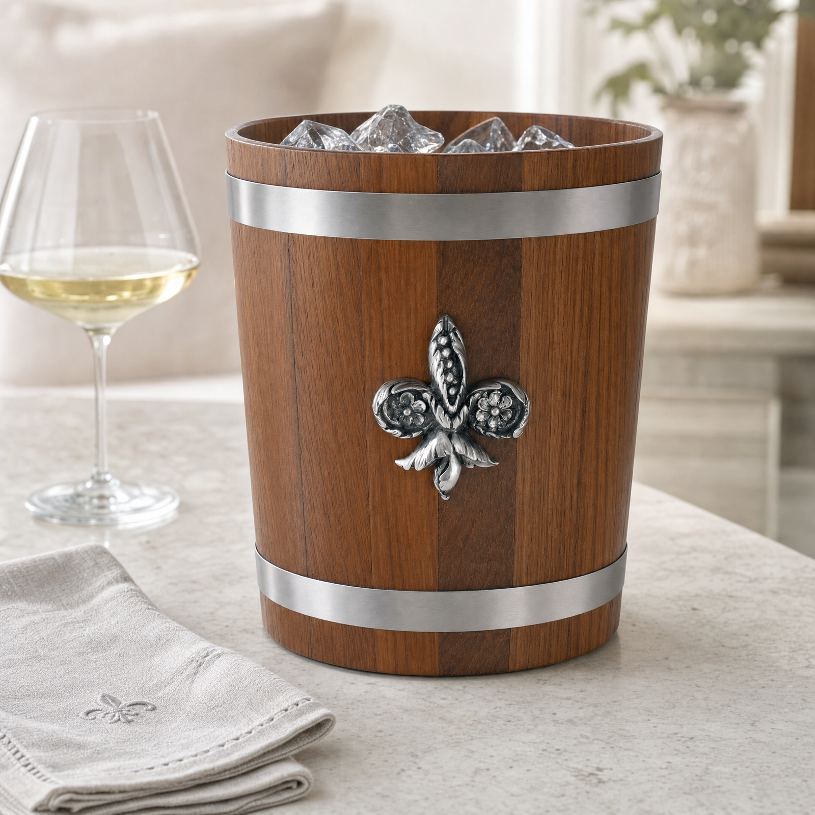 Fleur de lies Teak Ice Bucket - Steel insert 1