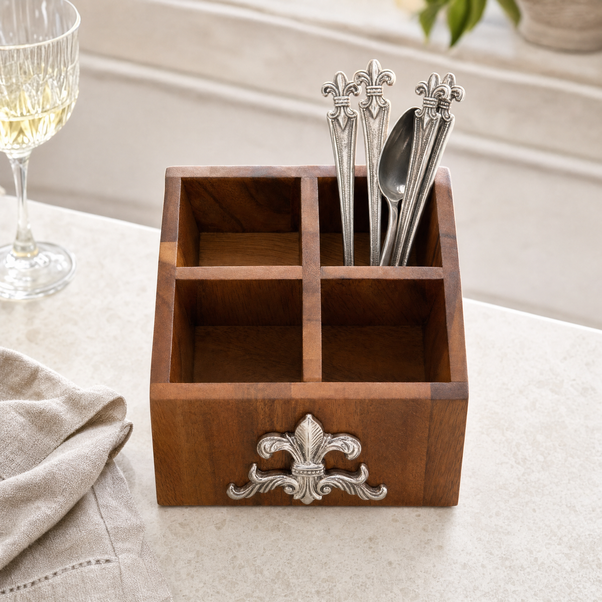 Fleur De Lis Flatware Caddy 4