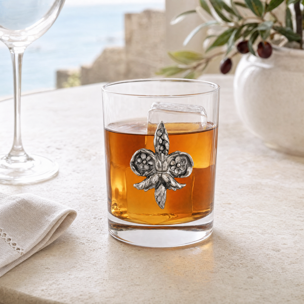 Fleur de Lys Double Old Fashion Bar Glass 2