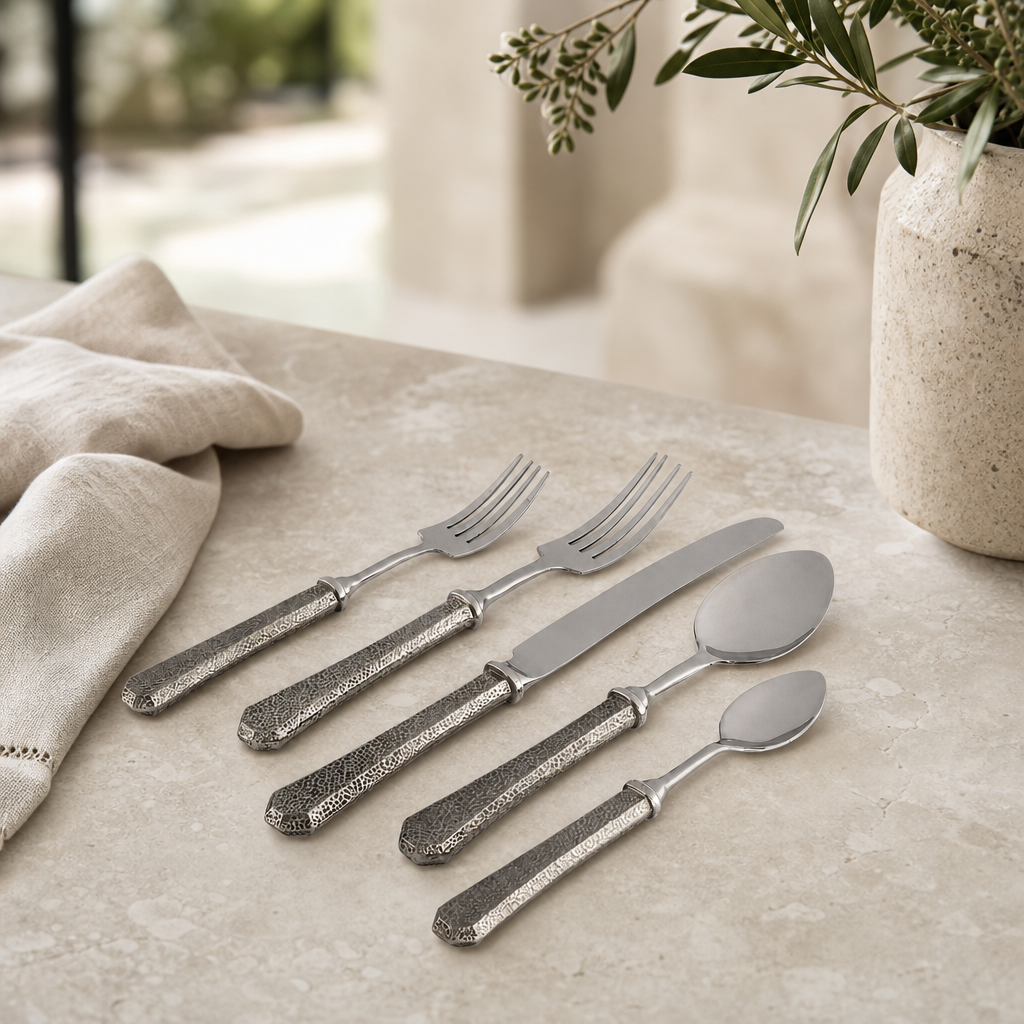 Hammered Flatware Set 1