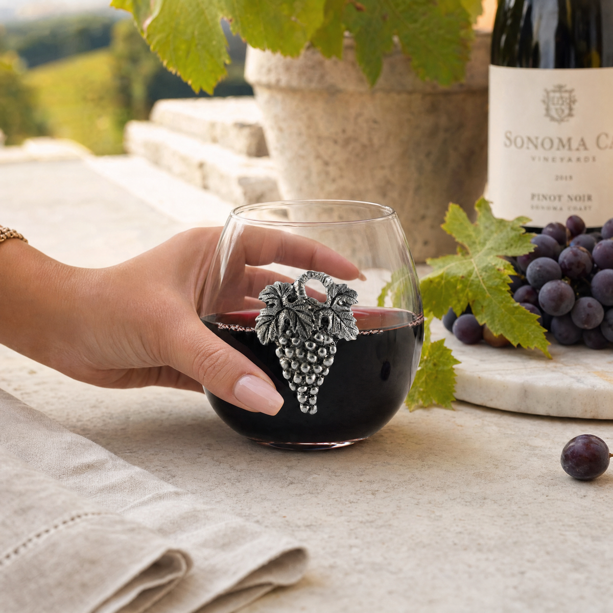 Grape Stemless Wine Glass 6