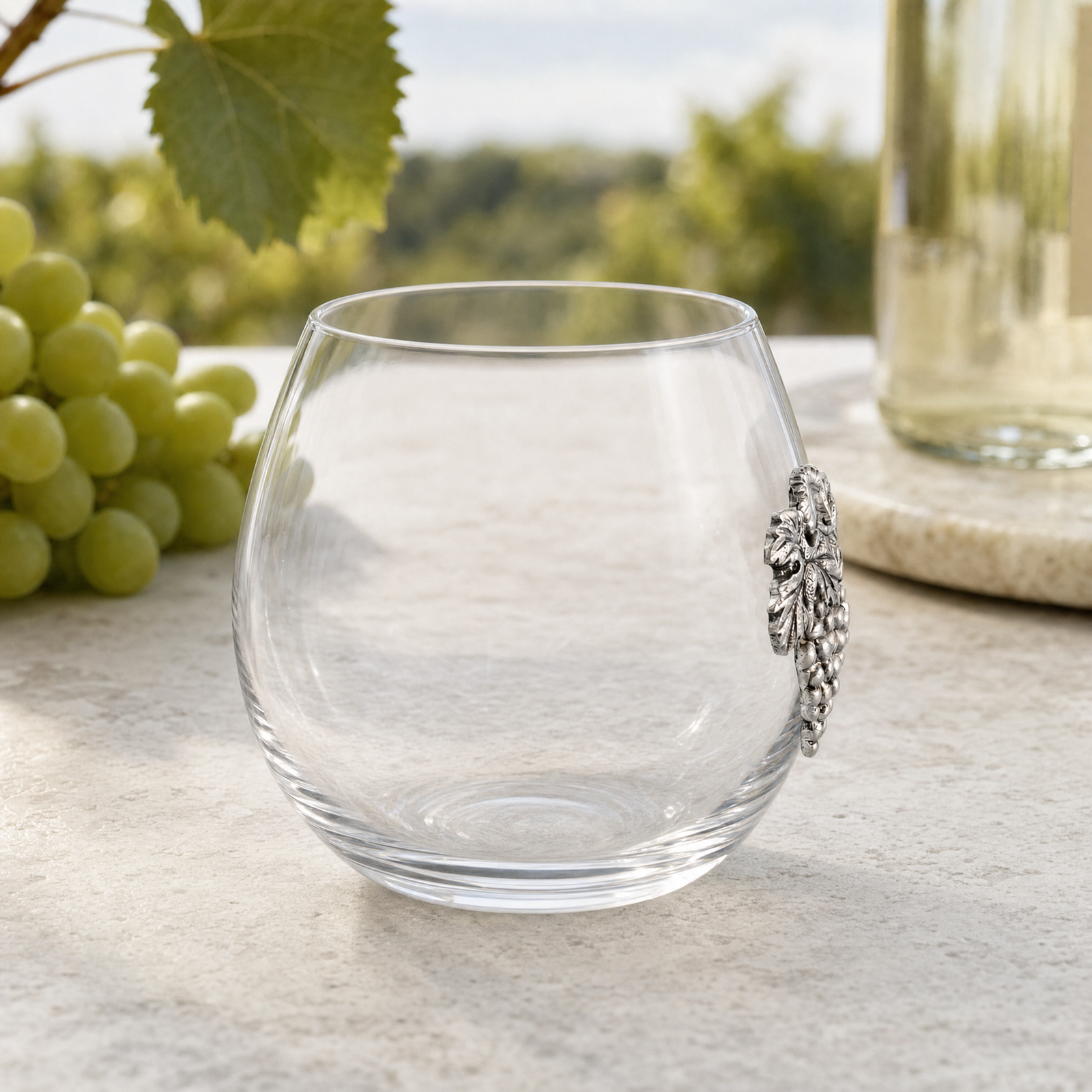 Grape Stemless Wine Glass 4