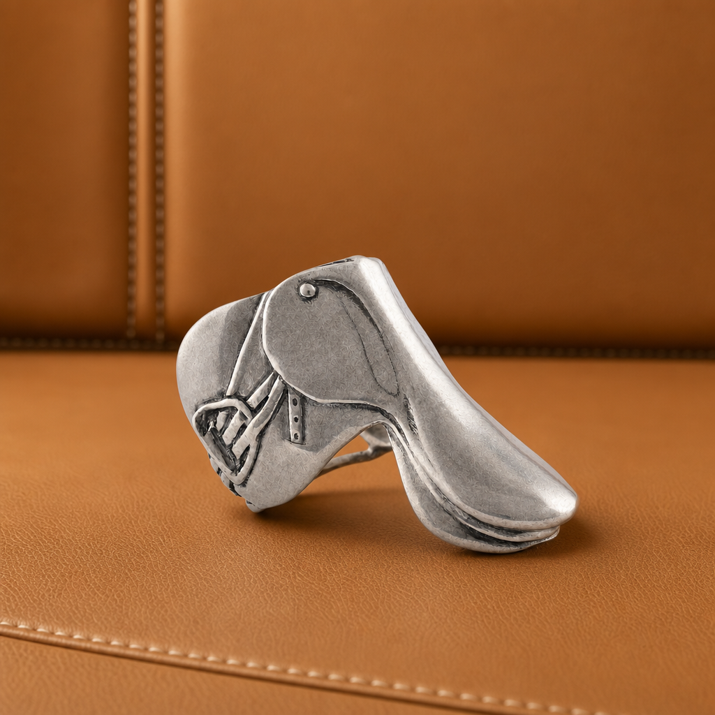 English Saddle Napkin Rings 5