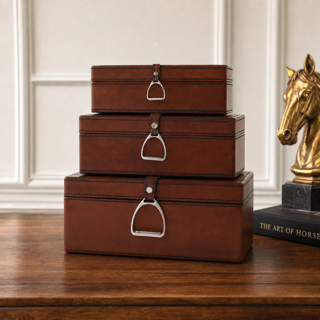 Stirrup Large Leather Box 8
