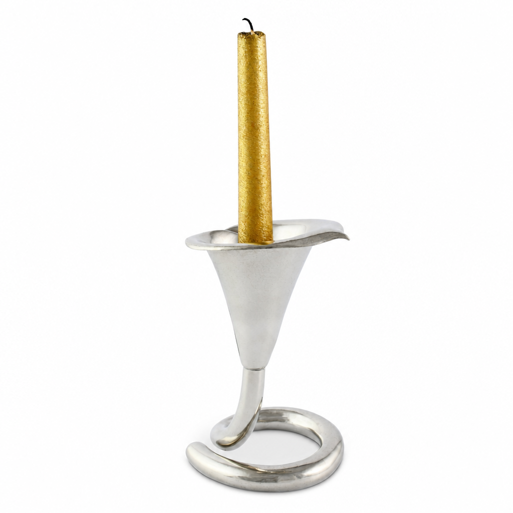 Lily Candlestick Short 8