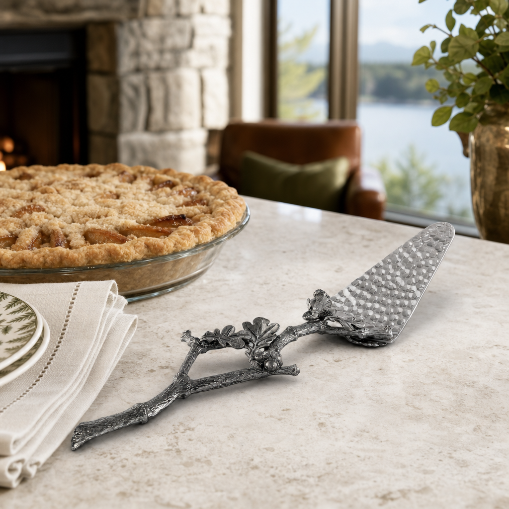 Acorn & Oak Leaf Handle Pie Server 6