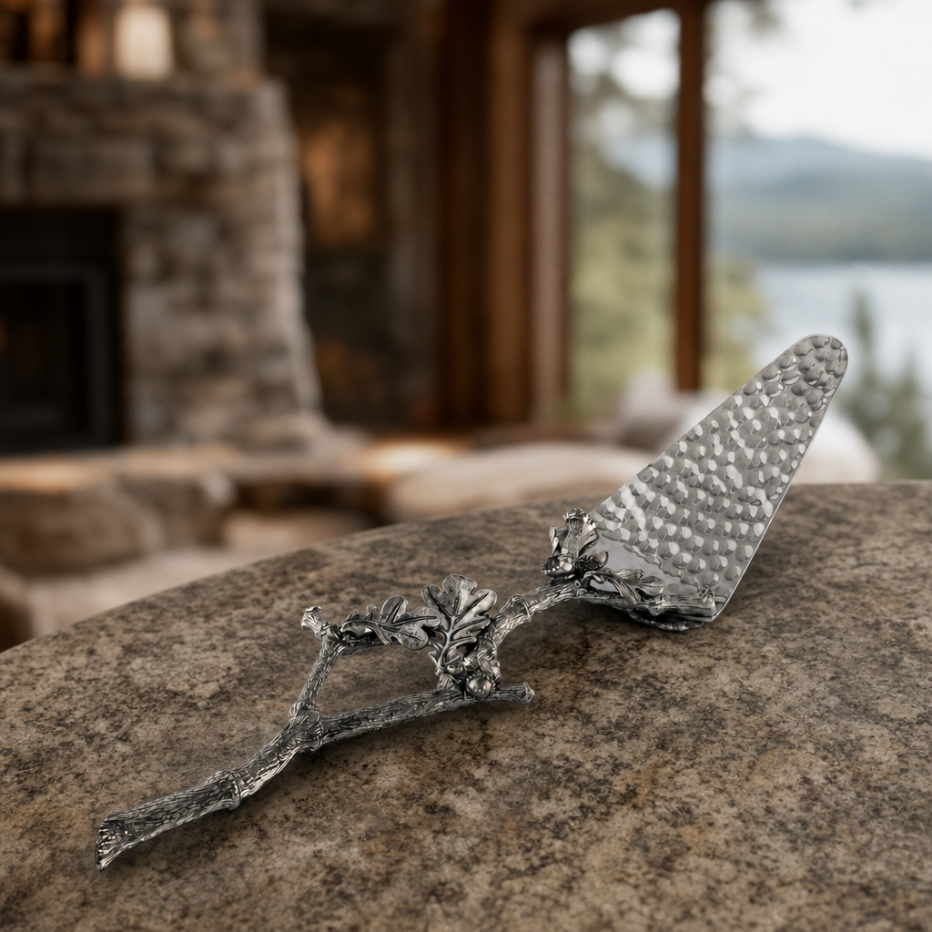 Acorn & Oak Leaf Handle Pie Server 2