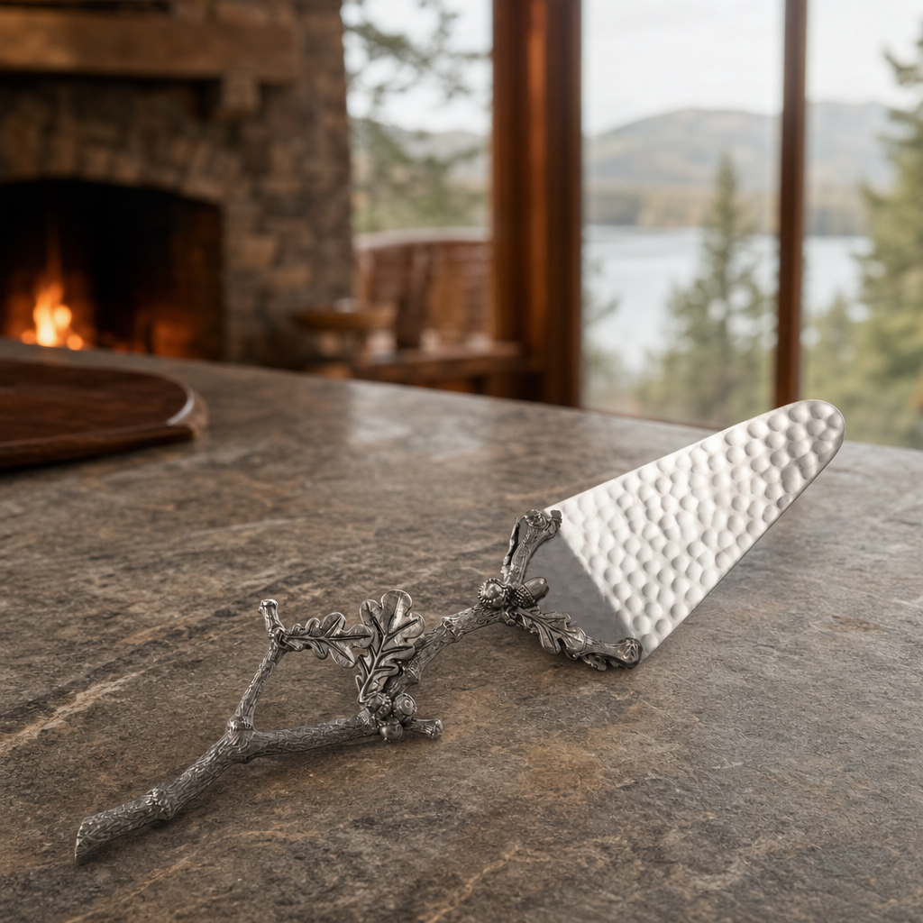 Acorn & Oak Leaf Handle Pie Server 3