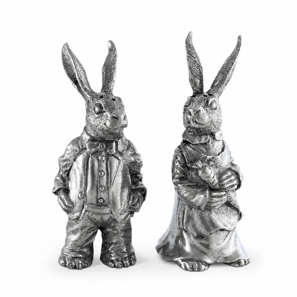 Dressed Rabbits Salt & Pepper Set 1