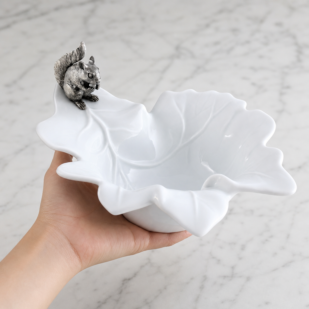 Fine Porcelain Leaf Bowl with Pewter Squirrel 10
