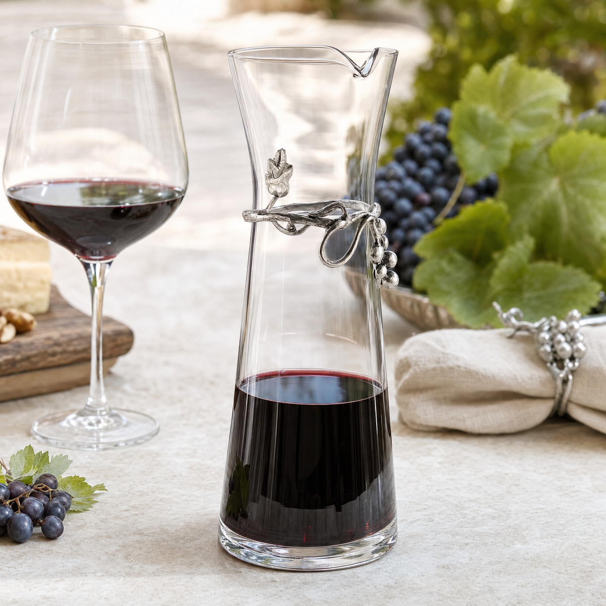 Vineyard Wine Carafe 8
