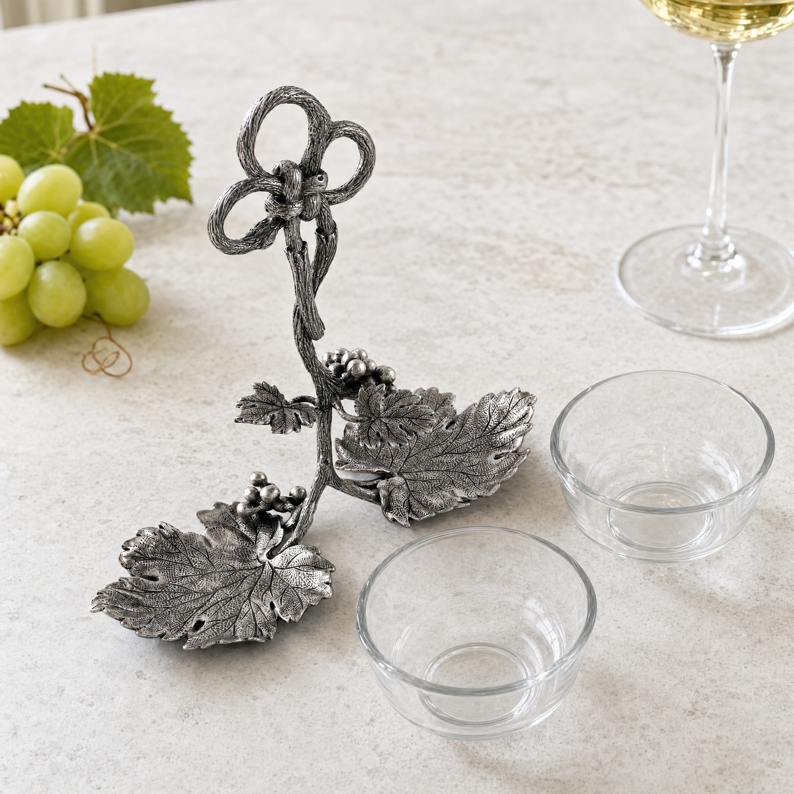 Vineyard Condiment Server 4