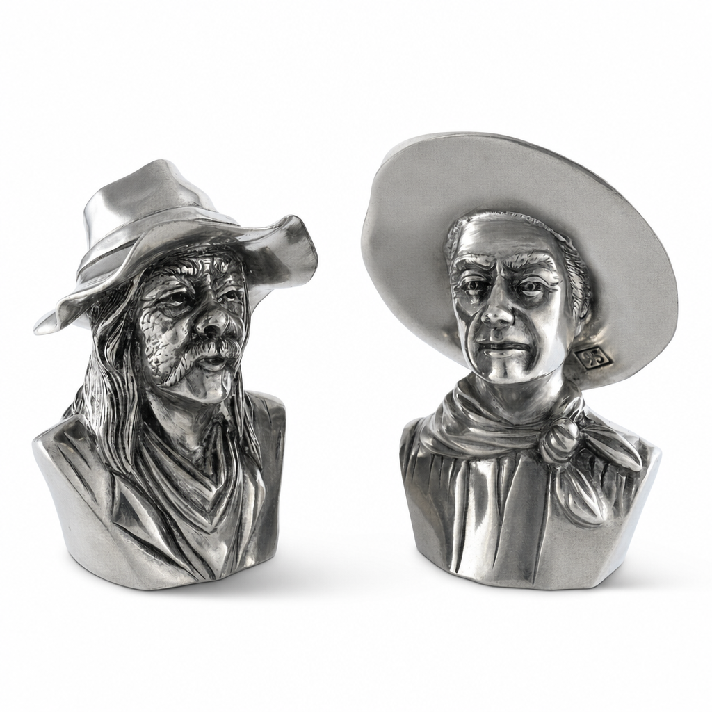 The Bandit and the Ranger Salt and Pepper Set 1