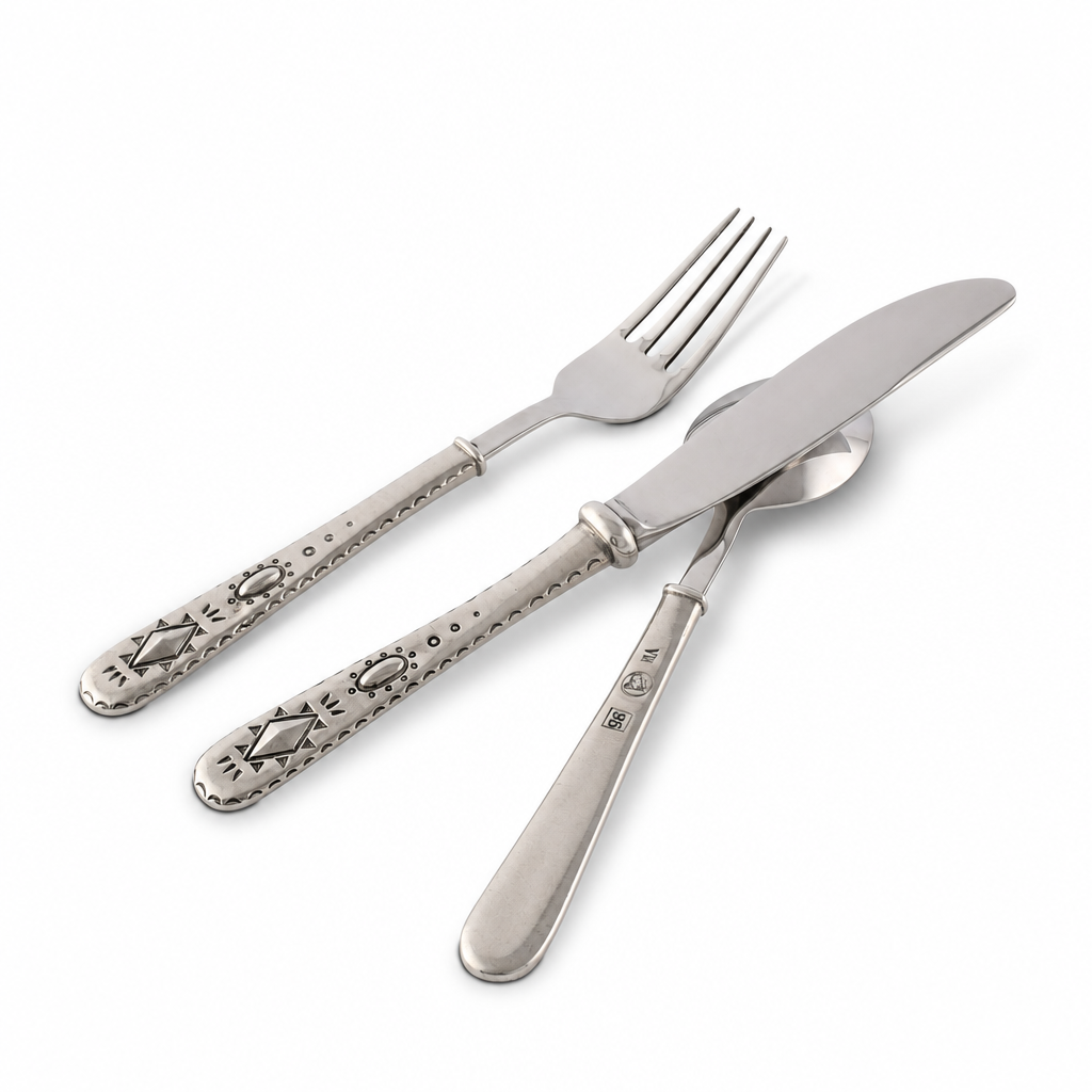 Concho Flatware 8