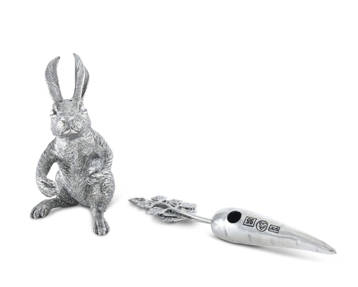 Vagabond House Garden Friends Rabbit Carrot Salt &amp; Pepper Set