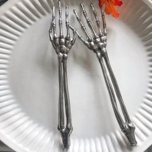 Vagabond House Holidays Skeleton Salad Server