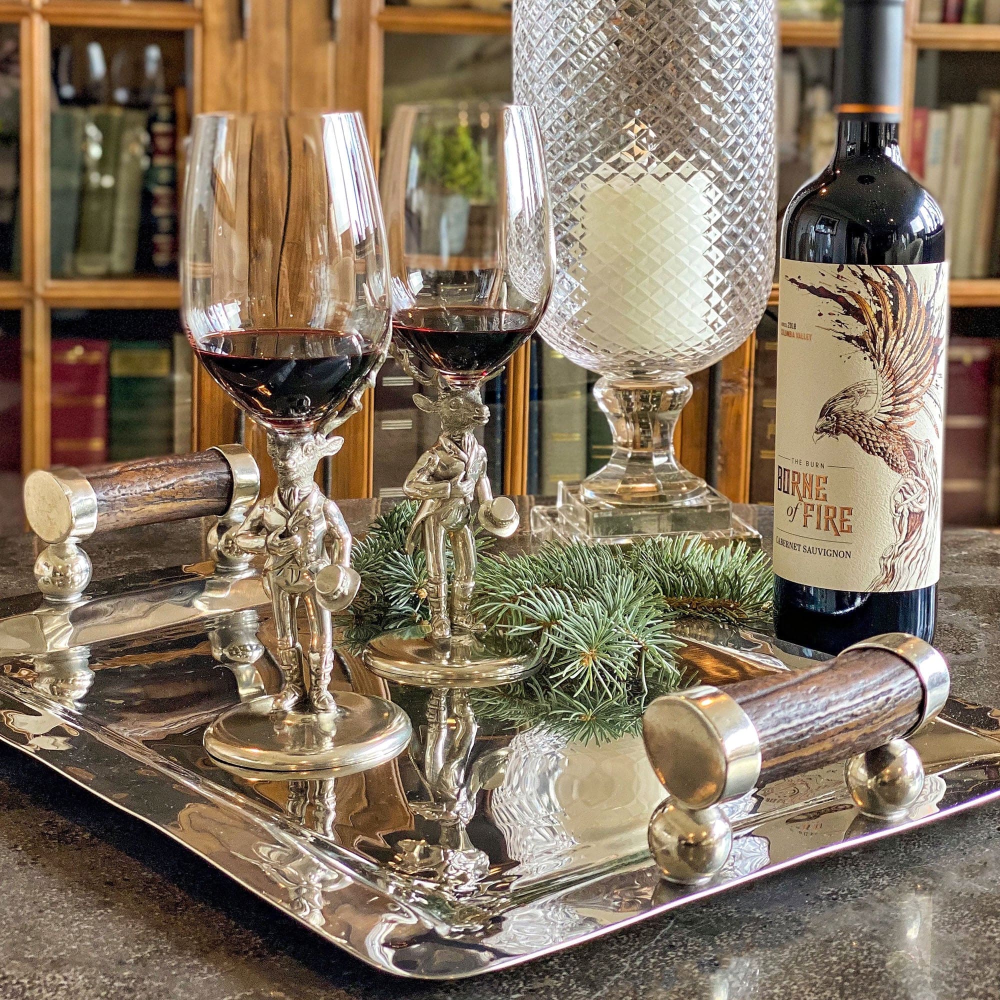 https://www.vagabondhouse.com/cdn/shop/products/vagabond-house-lodge-style-gentleman-elk-wine-glass-b444ge-31279502032944_5000x.jpg?v=1678107341