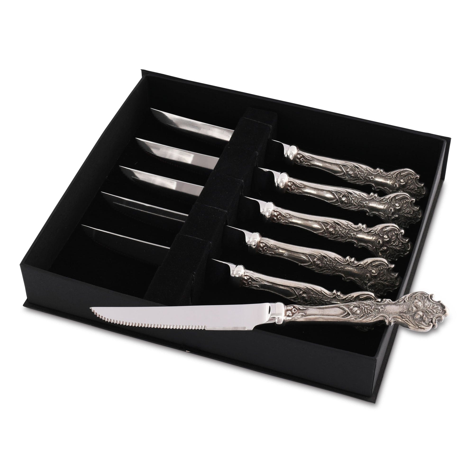 https://www.vagabondhouse.com/cdn/shop/products/vagabond-house-majestic-forest-mighty-oak-steak-knife-set-l2mo-31279147909168_5000x.jpg?v=1678052799