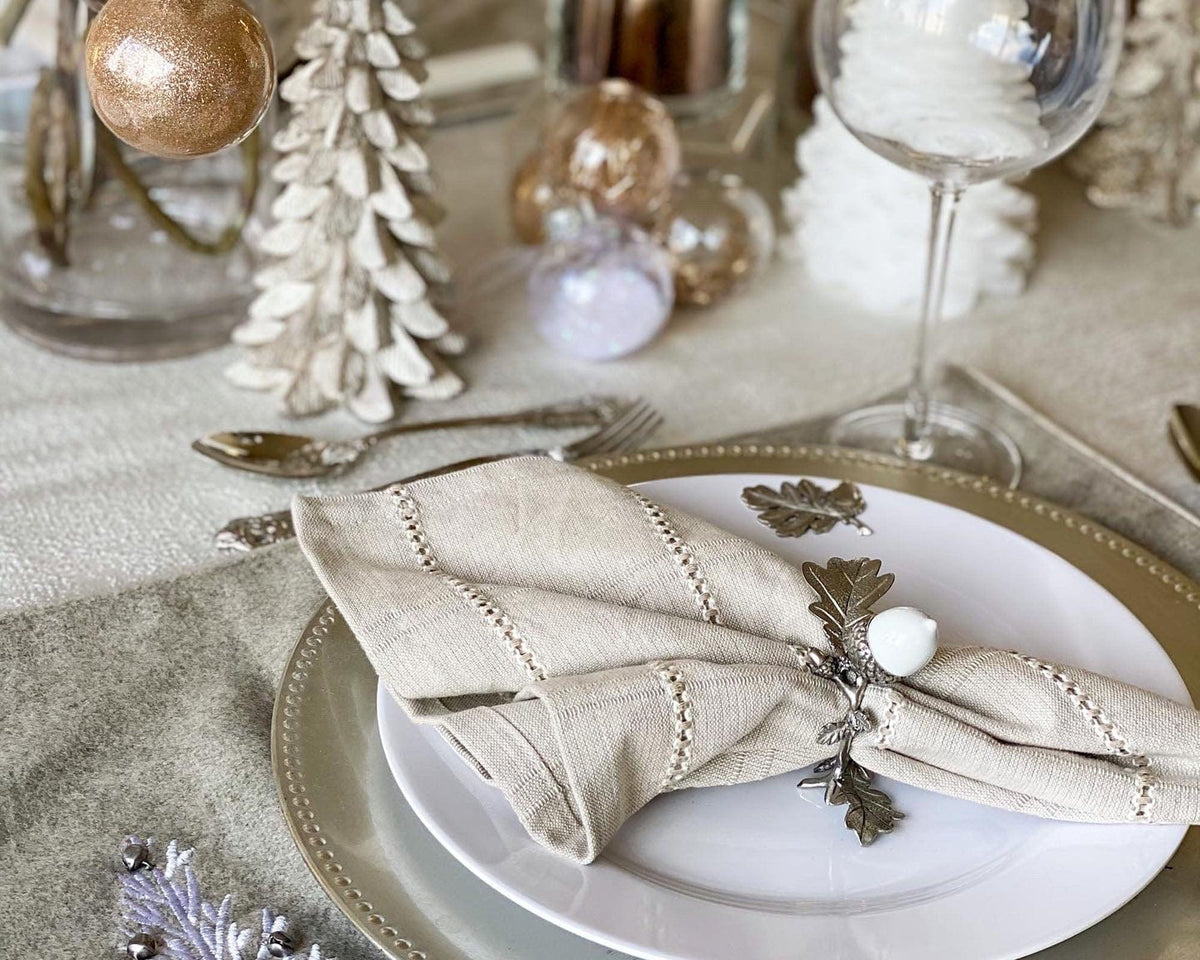 Acorn napkin rings 2025