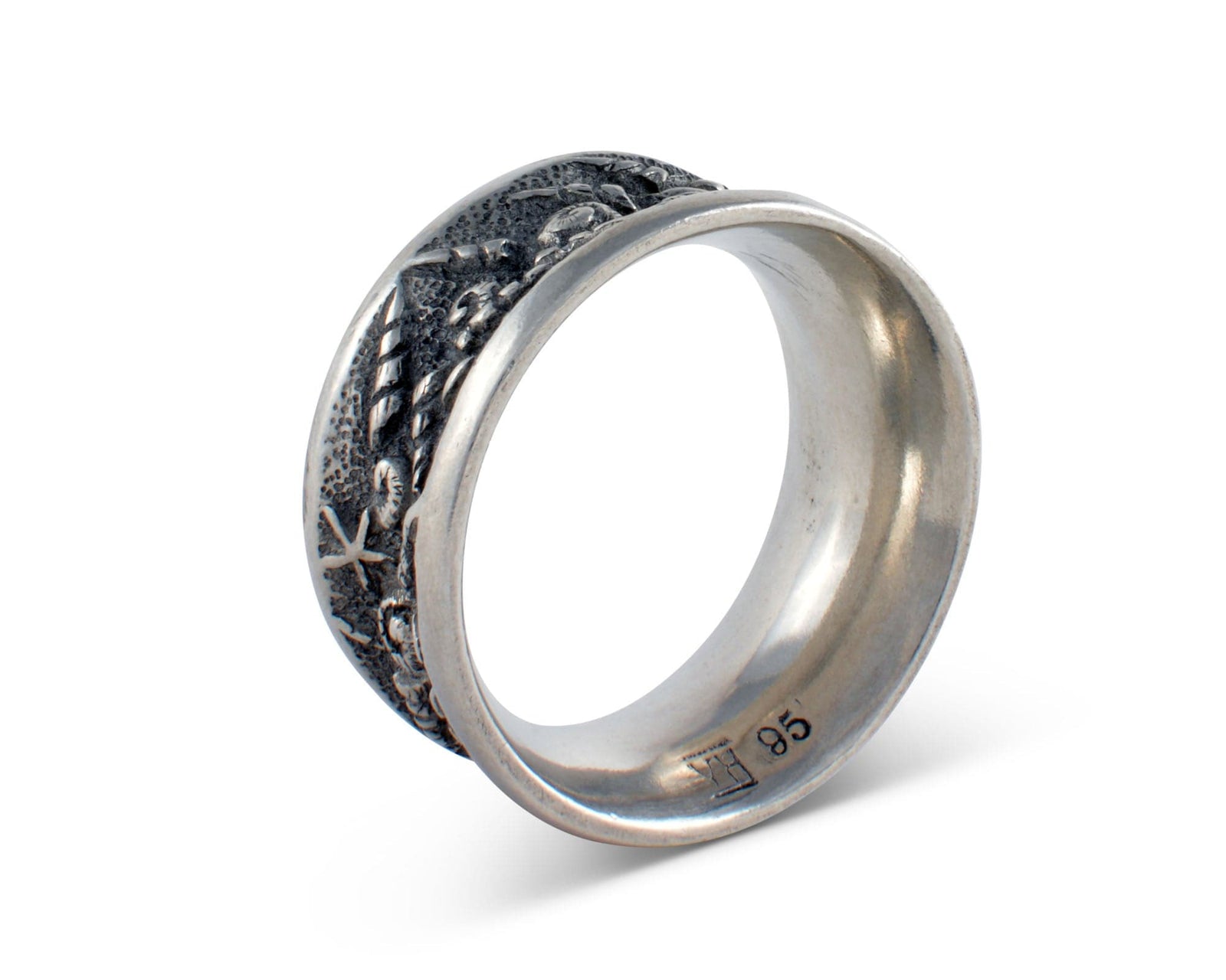 Vagabond House Sea and Shore Coastal Tide Pool Napkin Ring