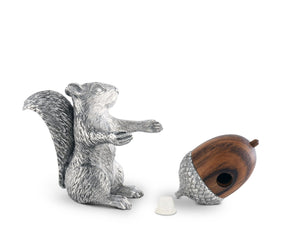 Vagabond House Woodland Creatures Squirrel with Wood Acorn Salt & Pepper Set